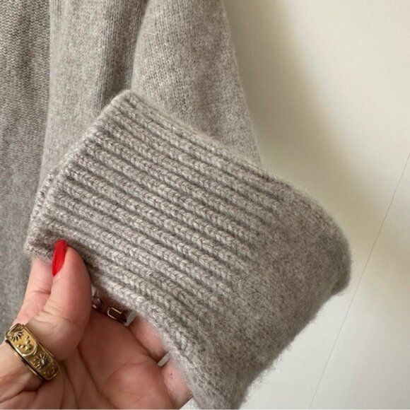 Joseph Cashmere Luxe Grey Cardigan Size Small - Picture 8 of 13